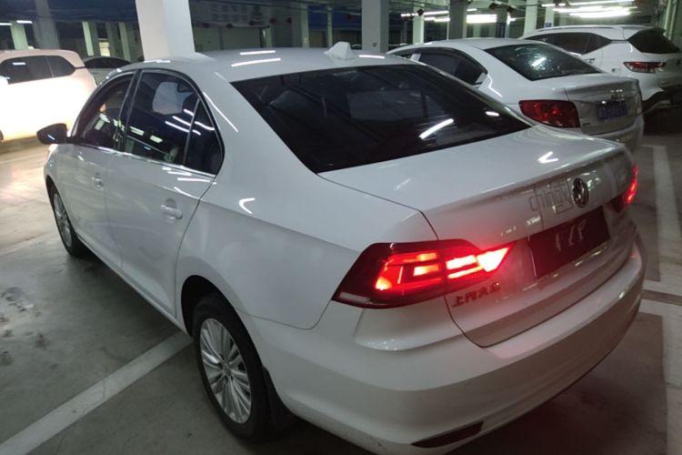 Volkswagen Santana 2019 car image #7