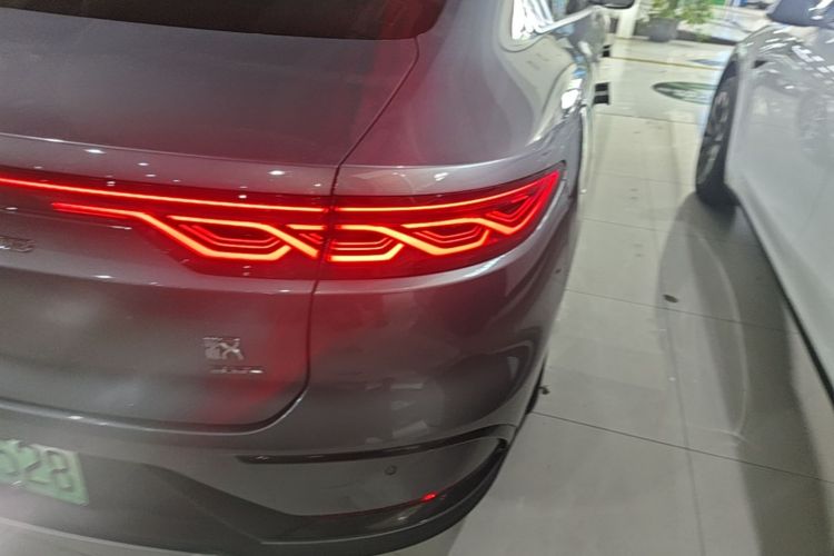 BYD Han 2022 #8 BYD Han 2022 car image #8