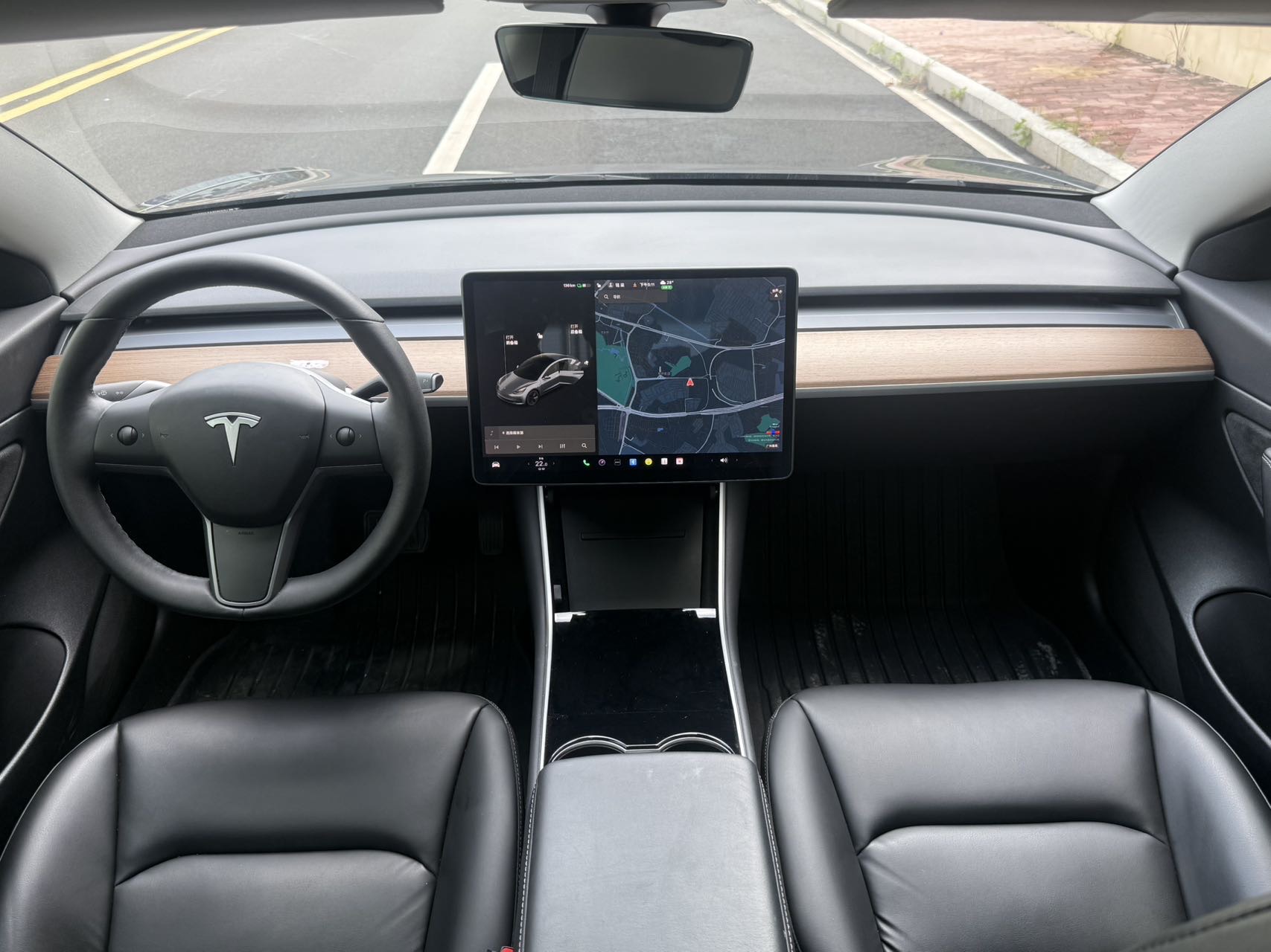 Tesla Model 3 2020 car image #8