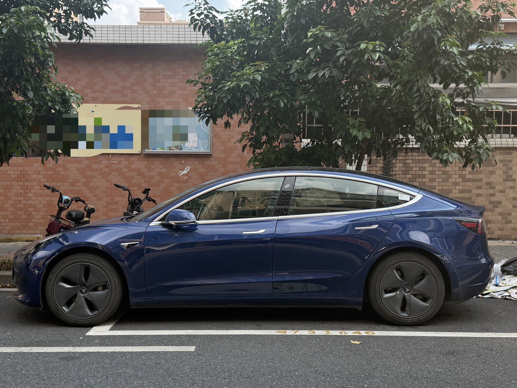 Tesla Model 3 2020 car image #4