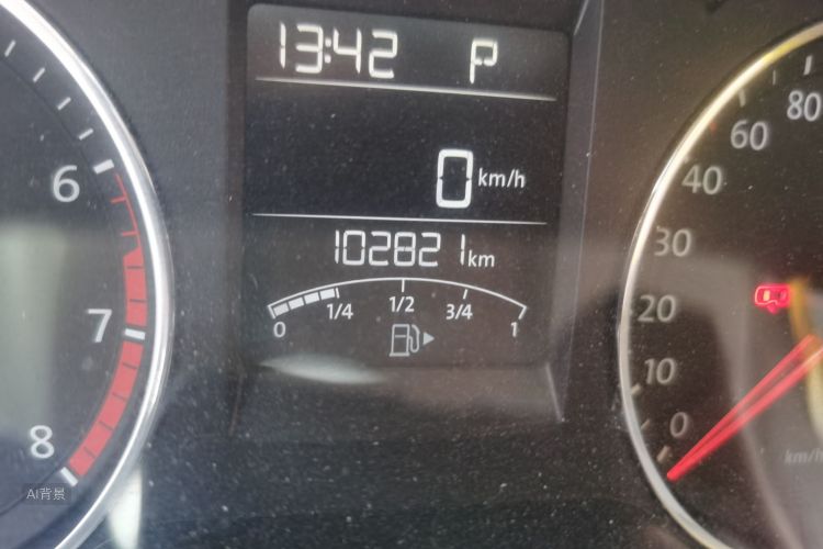 Volkswagen Polo 2015 car image #14