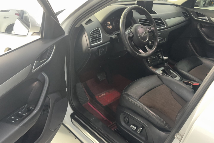 Audi Q3 2017 #9 Audi Q3 2017 immagine di auto #9