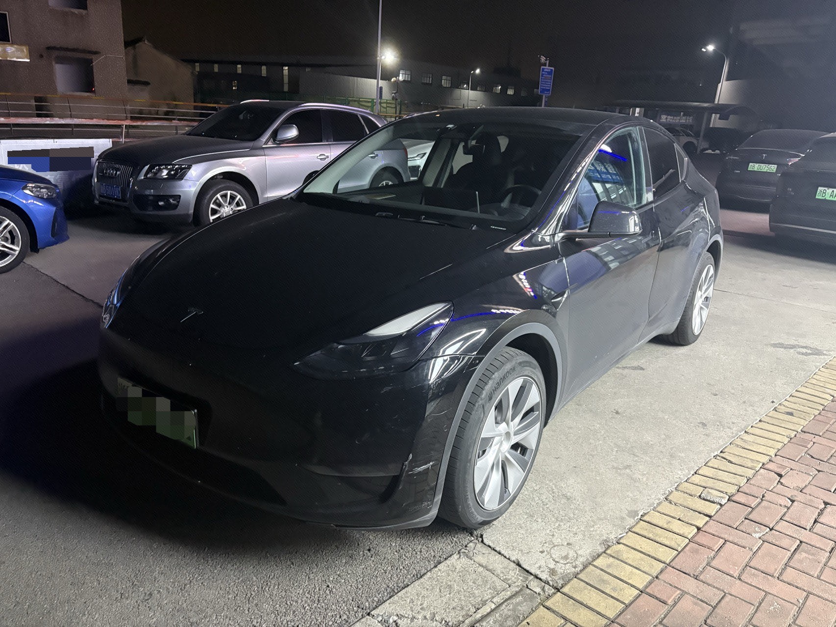 Tesla Model Y 2022 car image 