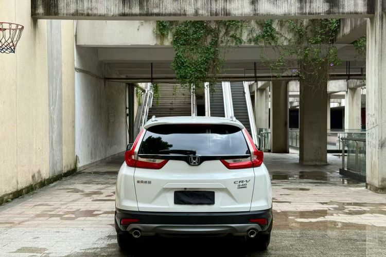 Honda CR-V 2017 #5 Honda CR-V 2017 car image #5