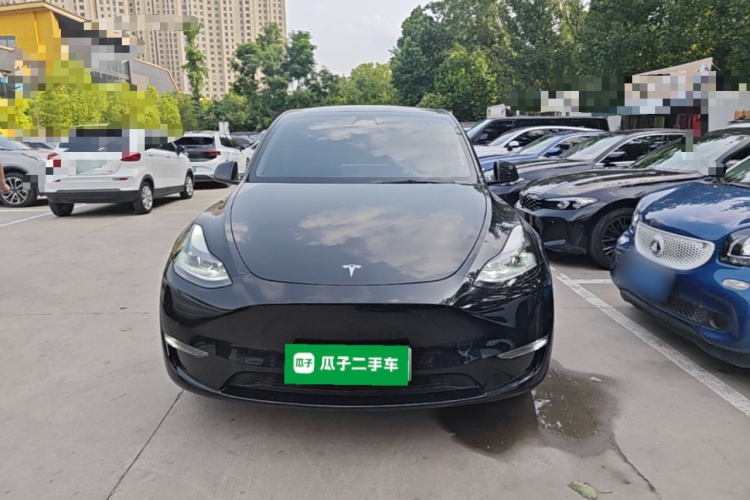 Tesla Model Y 2022 #3 Tesla Model Y 2022 car image #3