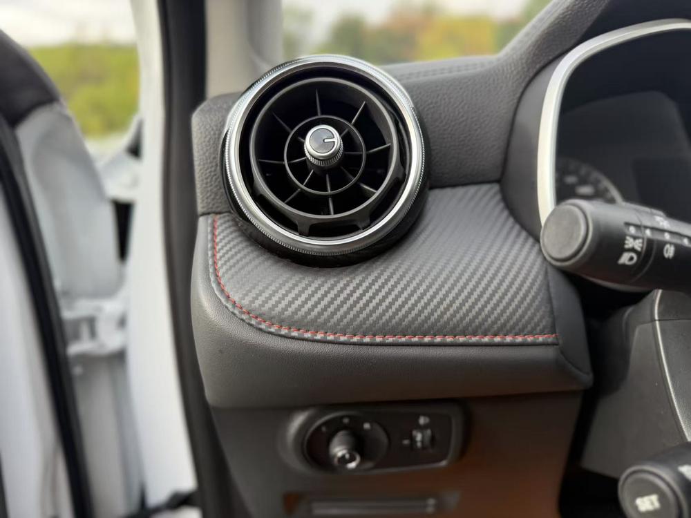 MG ZS 2022 car image #23