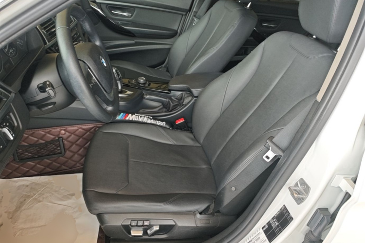 BMW 3 Series 2016 car image #15