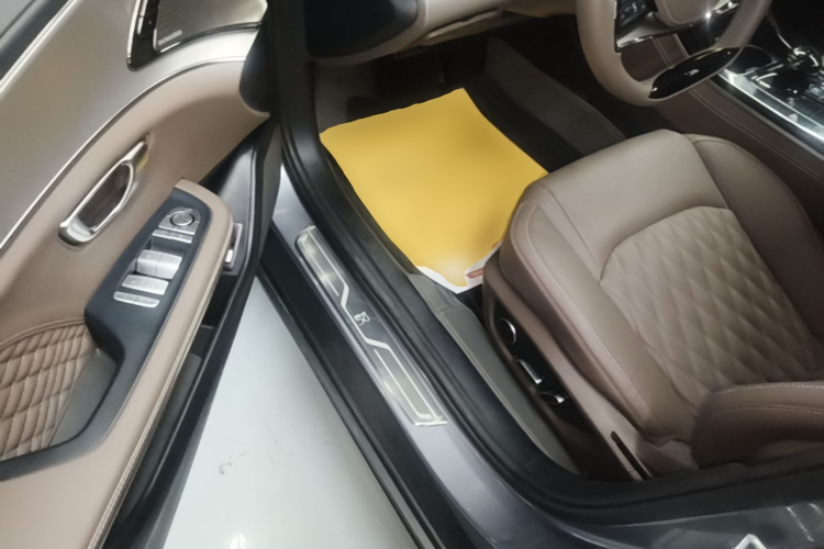 BYD Han 2022 immagine di auto #16