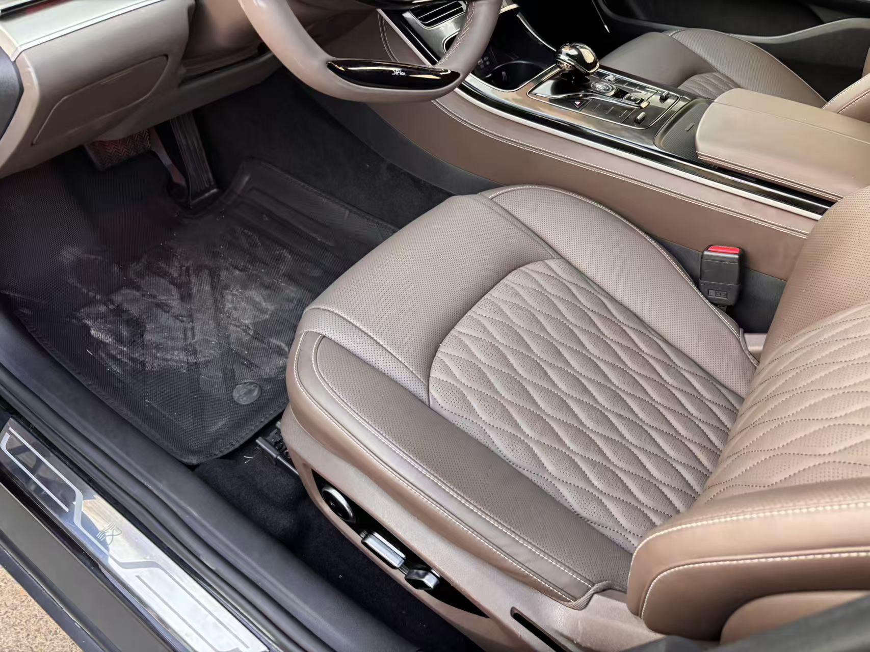 BYD Han 2024 car image #7