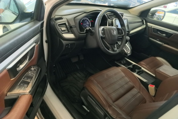 Honda CR-V 2019 #16 Honda CR-V 2019 car image #16