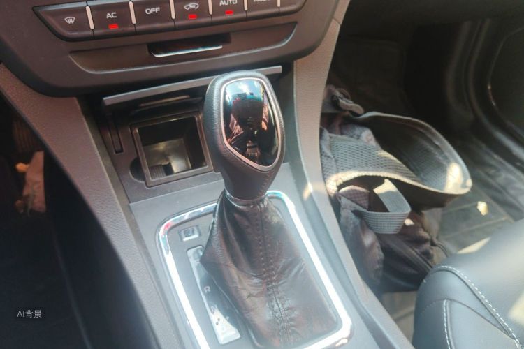 GEELY Emgrand 2017 #16 GEELY Emgrand 2017 car image #16