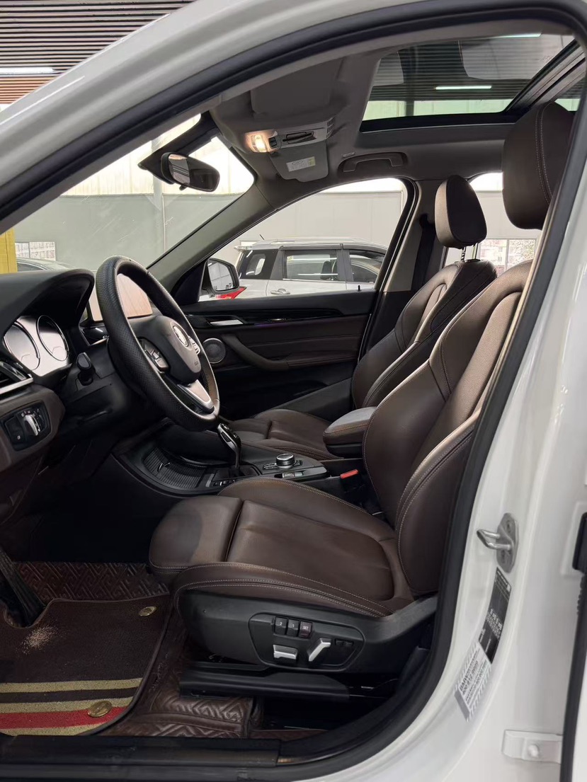 BMW X1 2023 immagine di auto #5