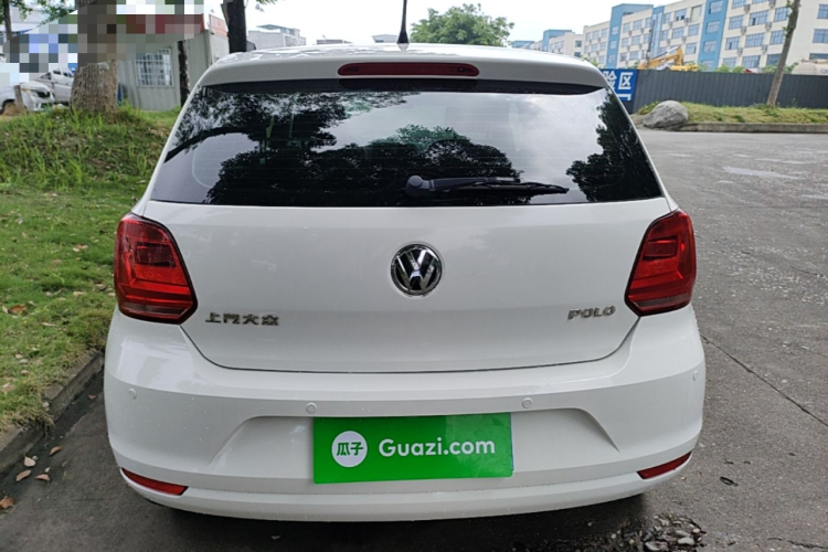 Volkswagen Polo 2017 car image #6