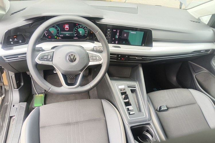 Volkswagen Golf 2022 #10 Volkswagen Golf 2022 car image #10
