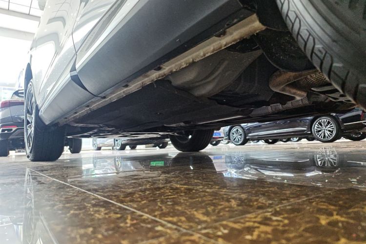 Forthing T5 EVO 2024 immagine di auto #27