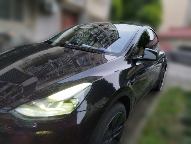 Tesla Model Y 2023 Tesla Model Y 2023 car image