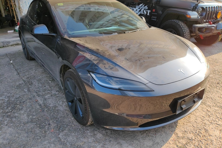 Tesla Model 3 2024 #4 Tesla Model 3 2024 car image #4