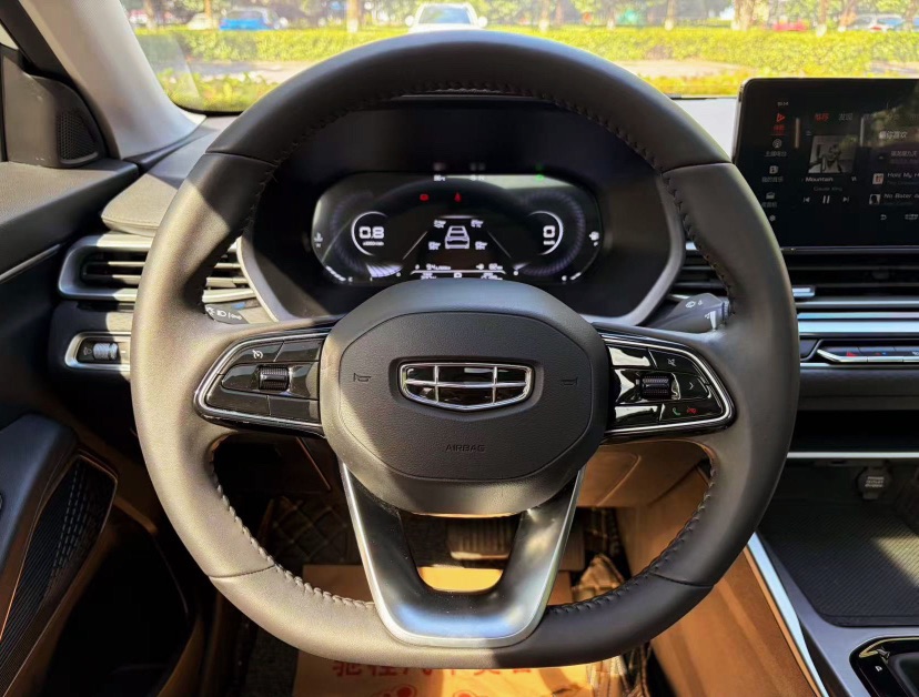 GEELY Emgrand 2022 #8 GEELY Emgrand 2022 car image #8