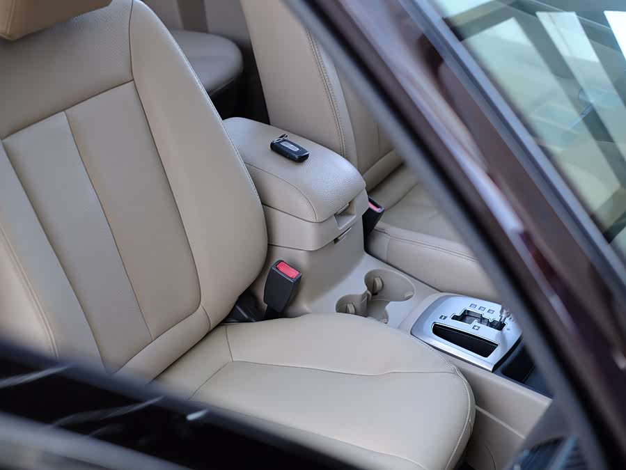 Hyundai Santa Fe Classic 2011 car image #58