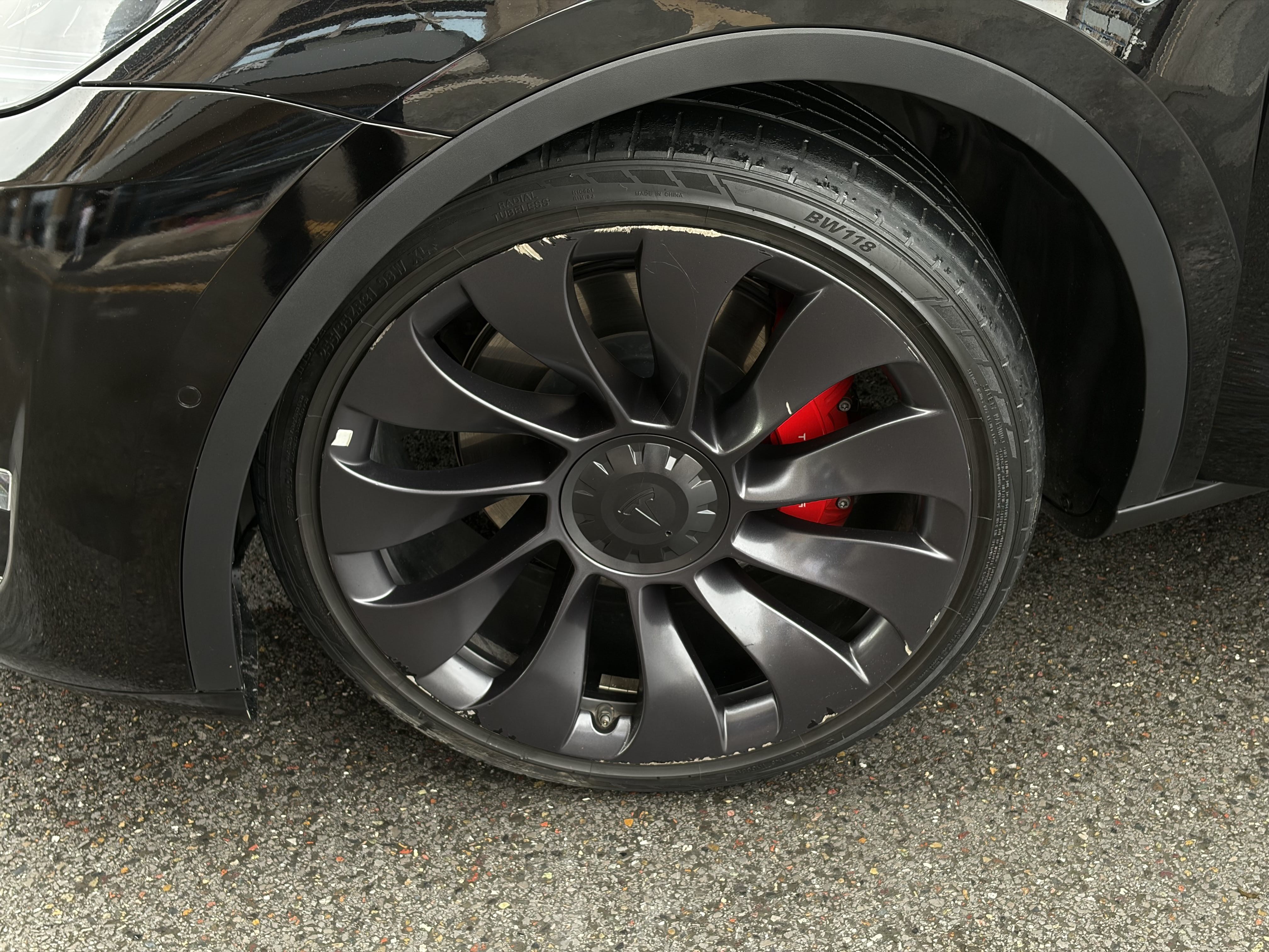 Tesla Model Y 2022 #6 Tesla Model Y 2022 car image #6