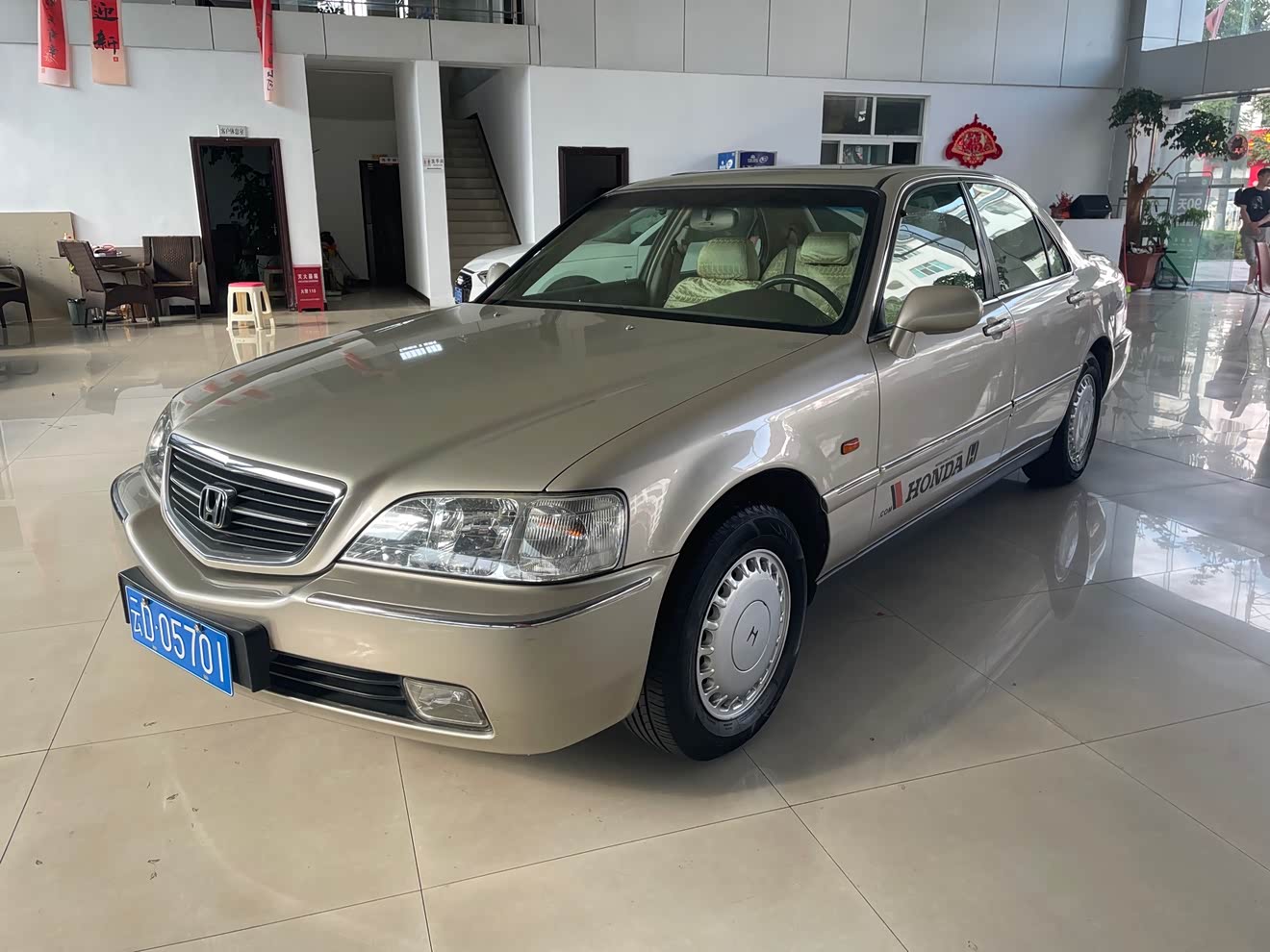 Honda Legend 2004 car image 