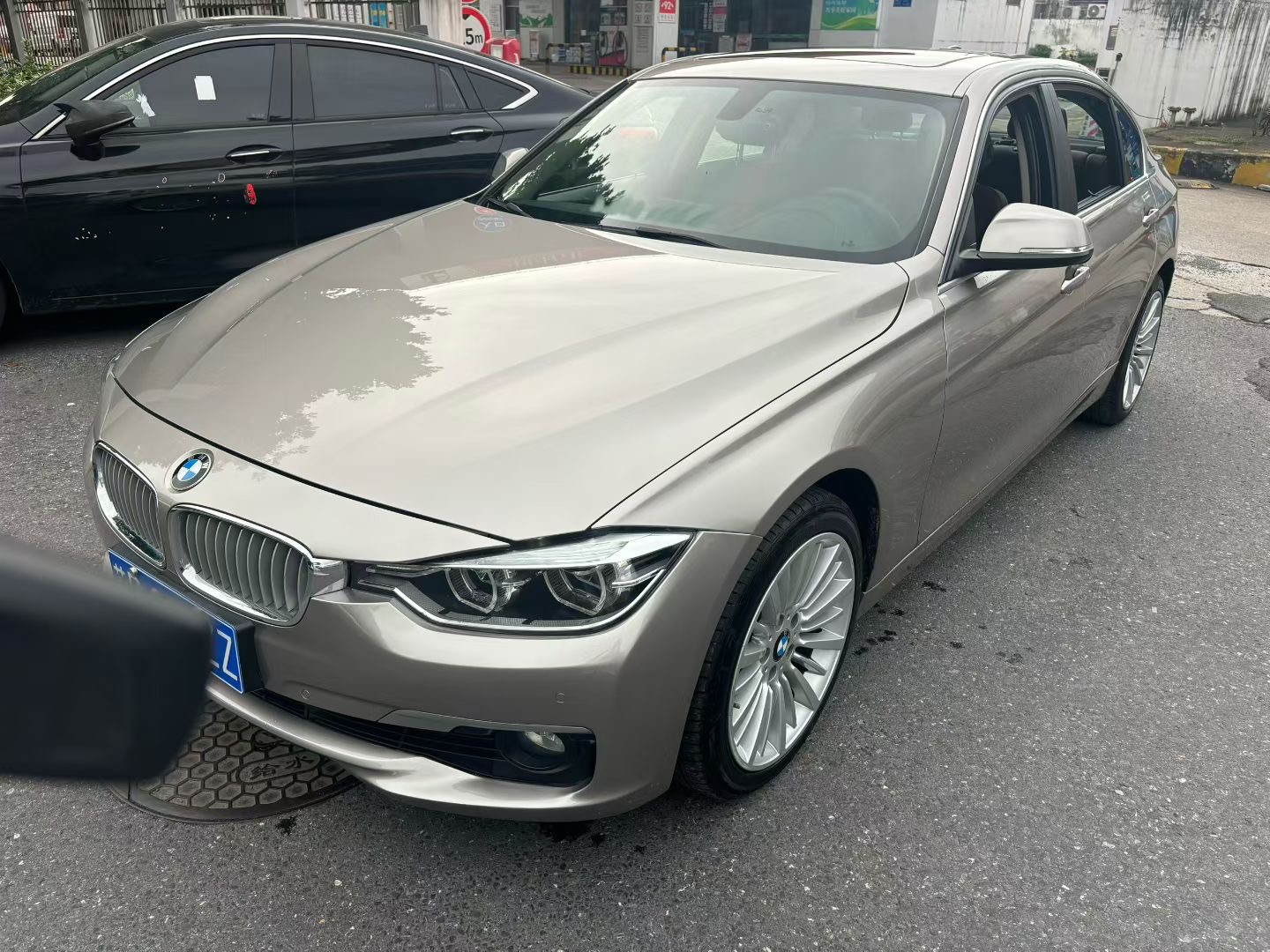 BMW 3 Series 2018 #2 BMW 3 Series 2018 car image #2