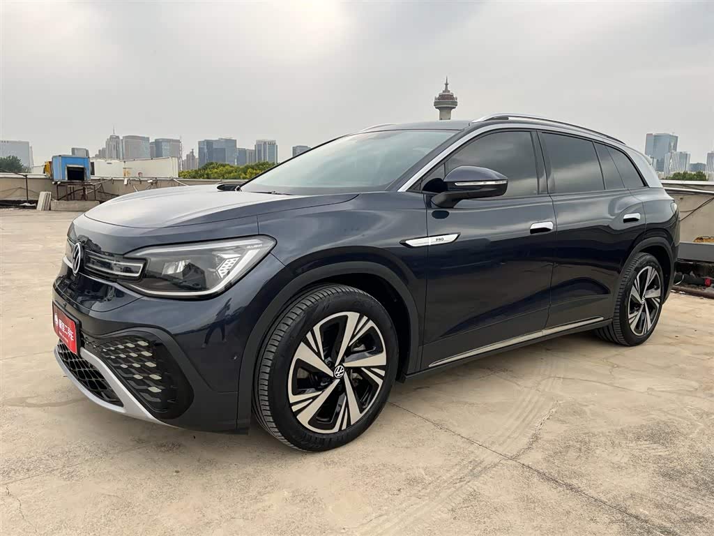 Volkswagen ID.6 Crozz 2024 immagine di auto 