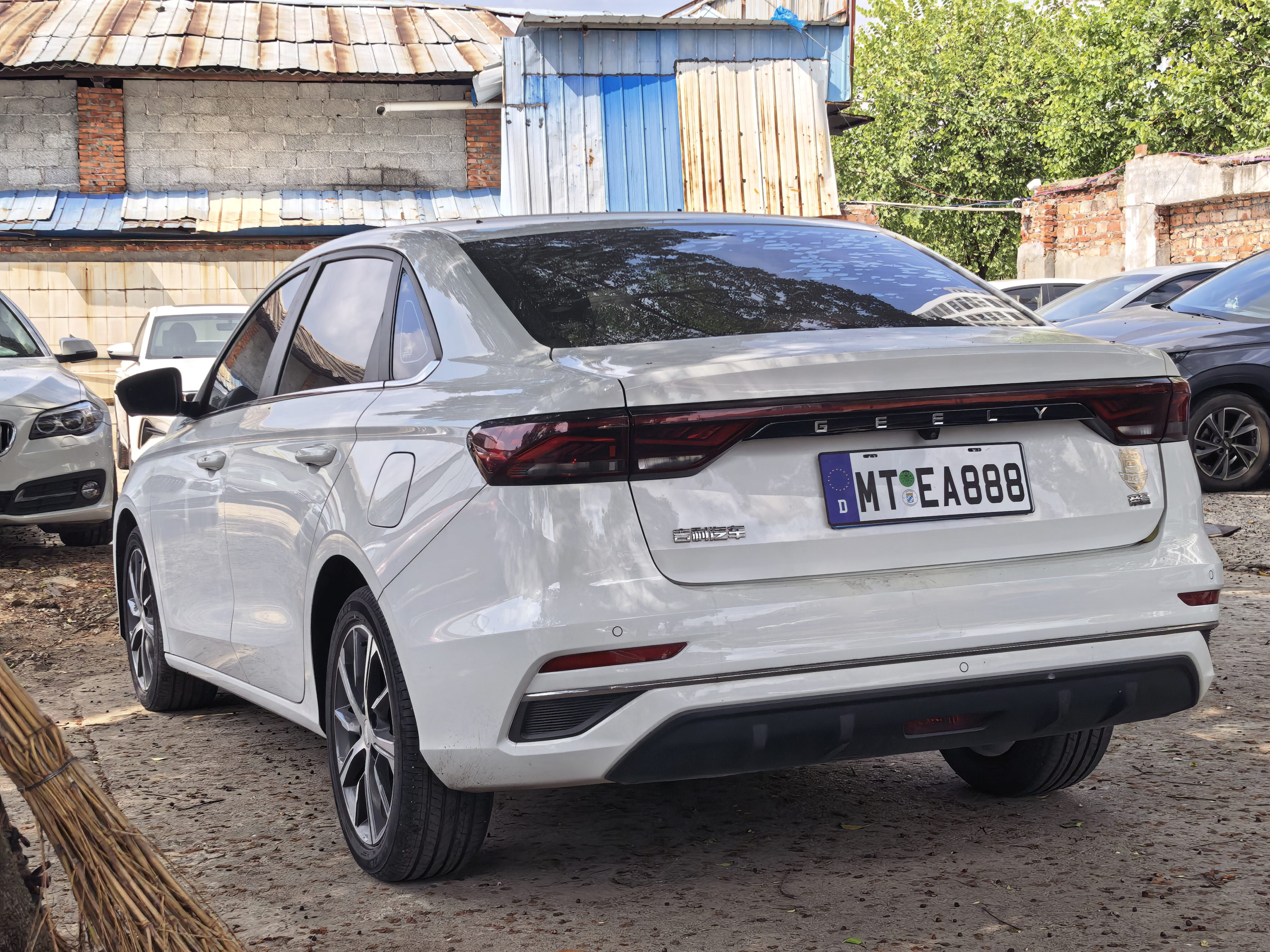 GEELY Emgrand 2021 #7 GEELY Emgrand 2021 car image #7