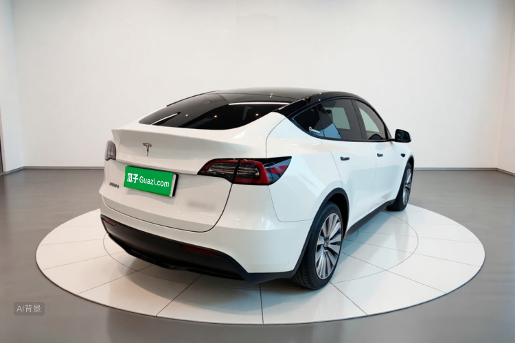 Tesla Model Y 2024 #7 Tesla Model Y 2024 car image #7