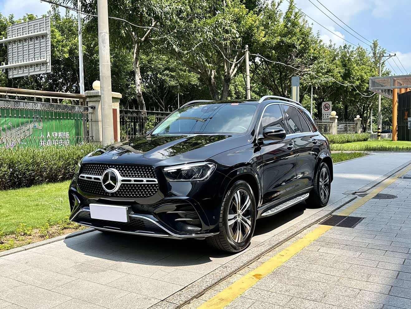 Hyundai i30 2023 car image 