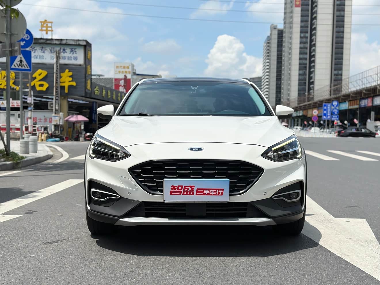 Ford Focus Active 2021 car image 
