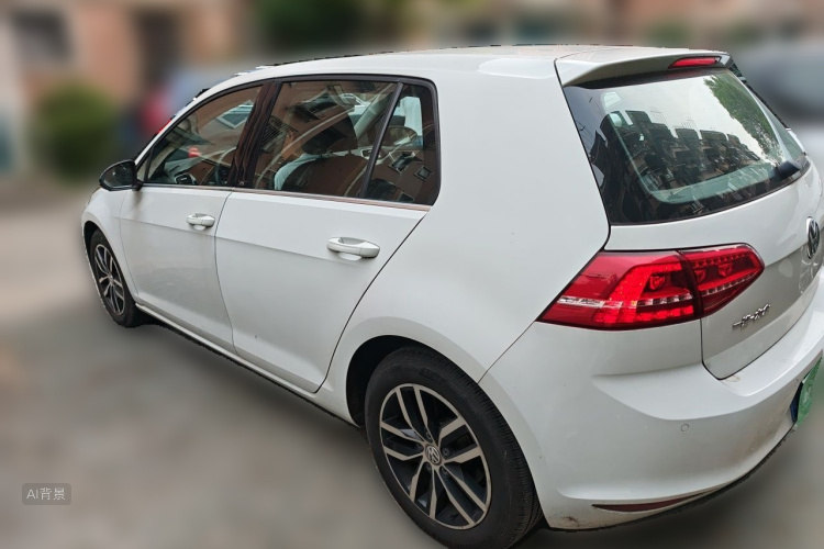 Volkswagen Golf 2017 car image #5