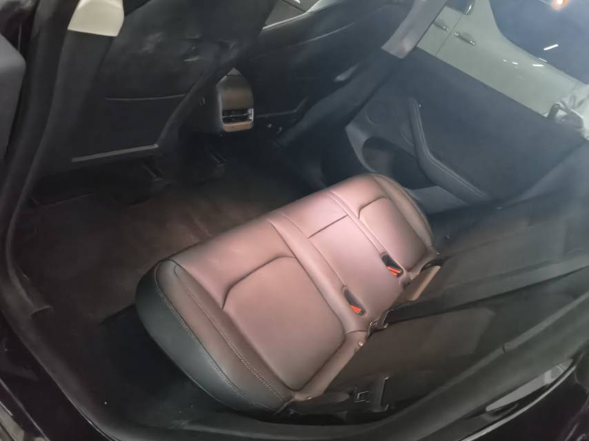 Tesla Model Y 2021 #3 Tesla Model Y 2021 صورة سيارة #3