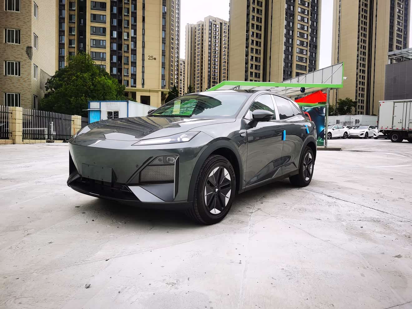 Deepal S07 2025 car image 