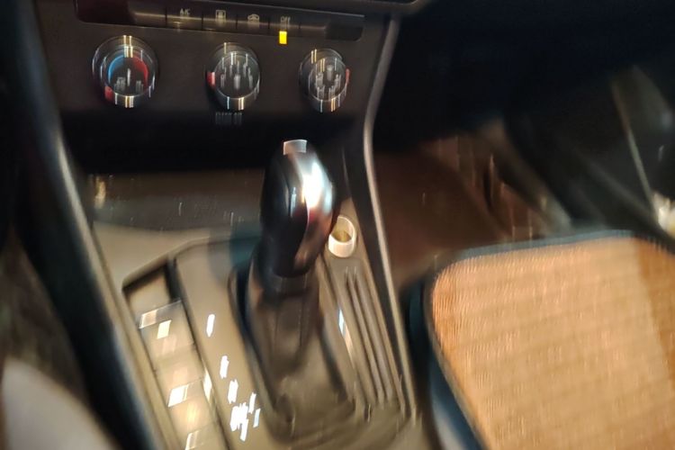 2023 immagine di auto #14
