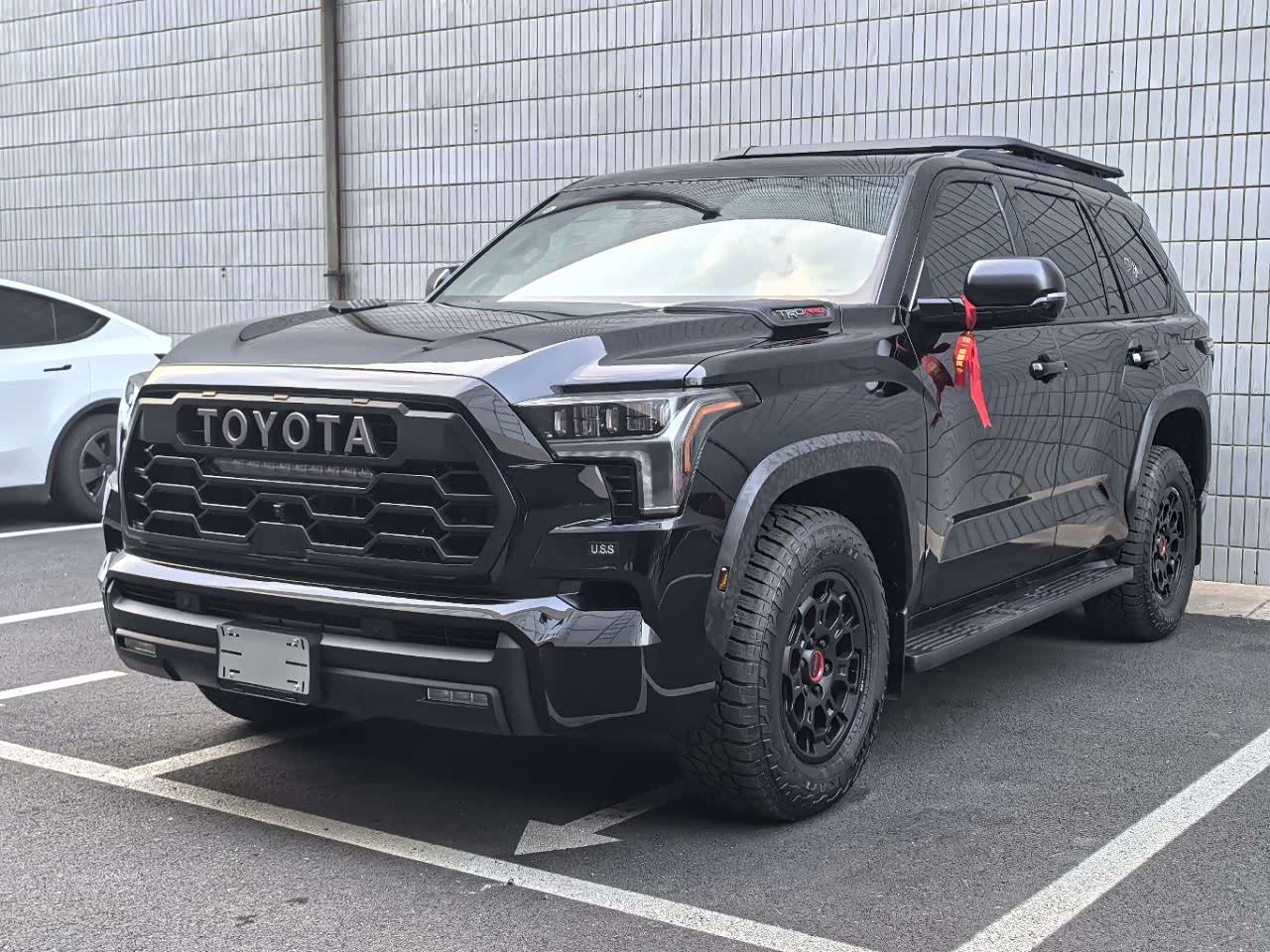 Toyota Sequoia 汽车图片 