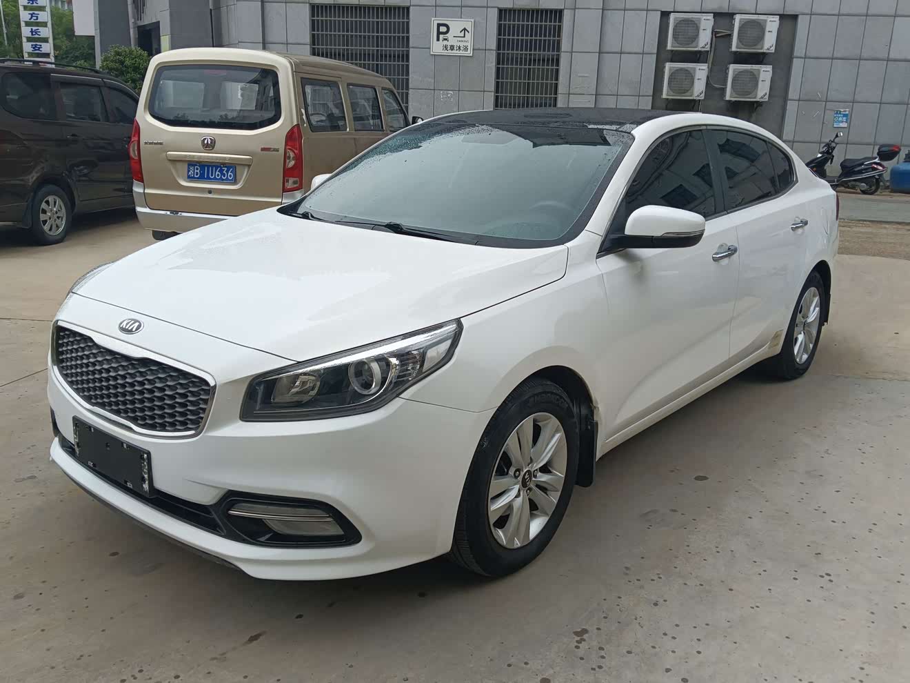 Kia K4 2014 汽车图片 