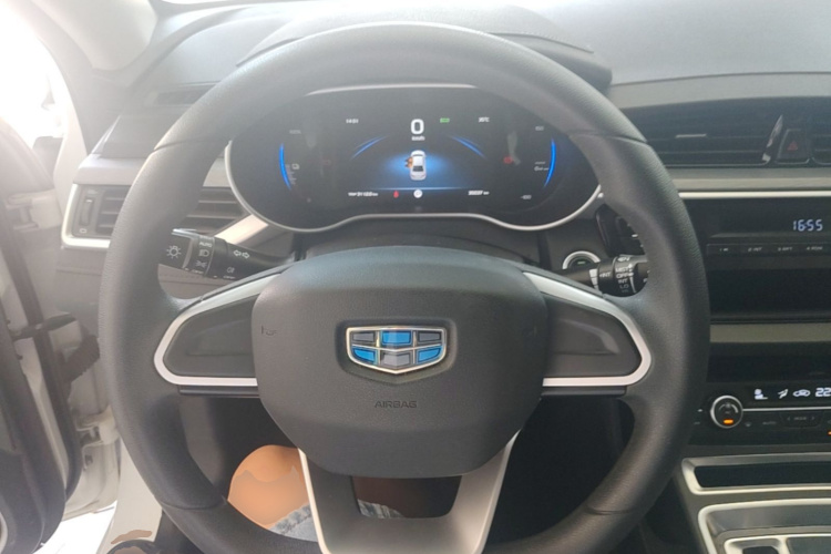 GEELY Emgrand New Energy 2019 #11 GEELY Emgrand New Energy 2019 car image #11