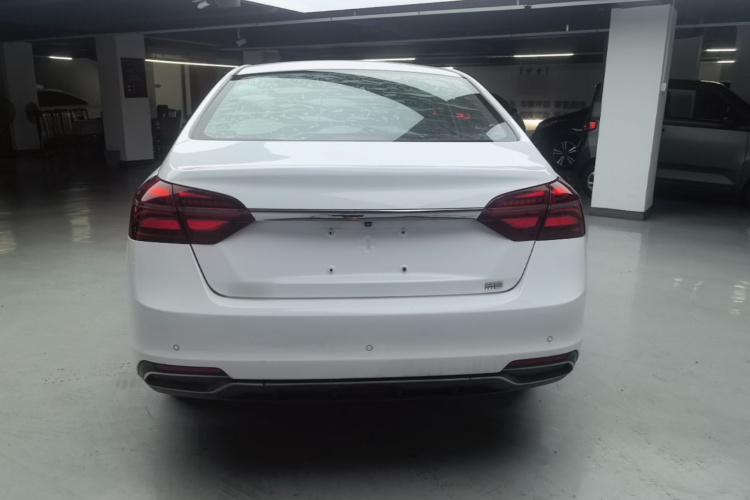 GEELY Emgrand 2019 #6 GEELY Emgrand 2019 car image #6