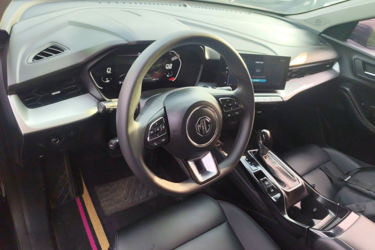 MG 5 2022 imagen de coche #11