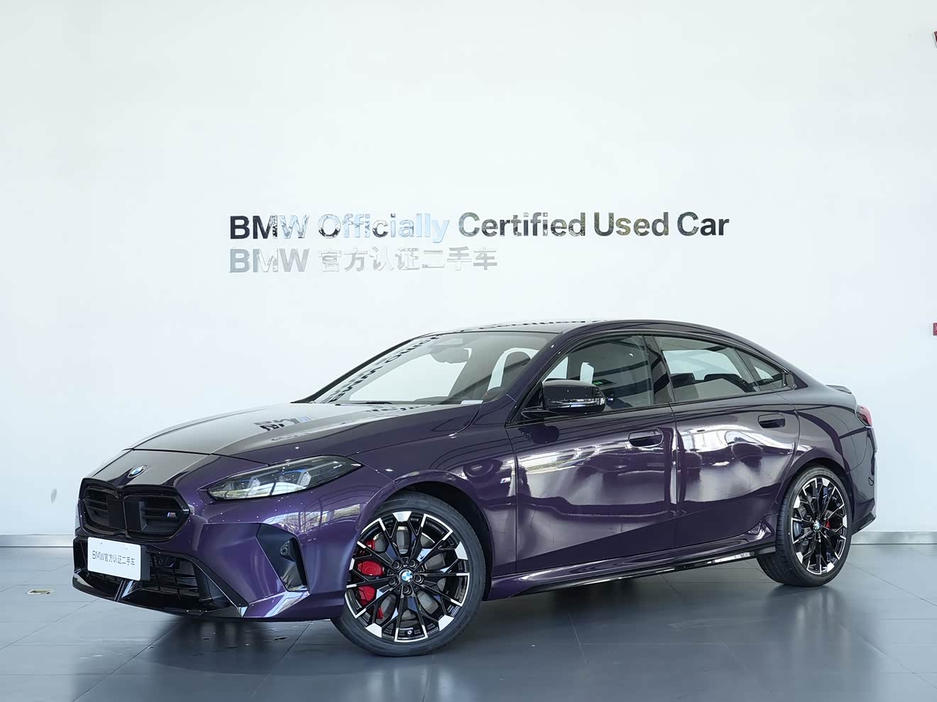 BMW M235L car image 