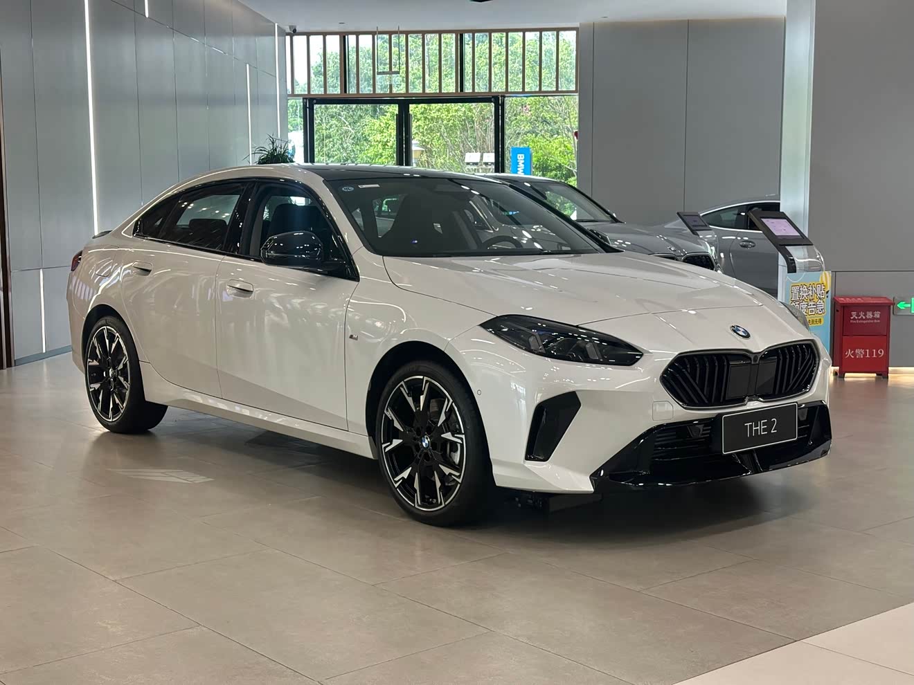 BMW 2 Series car image 