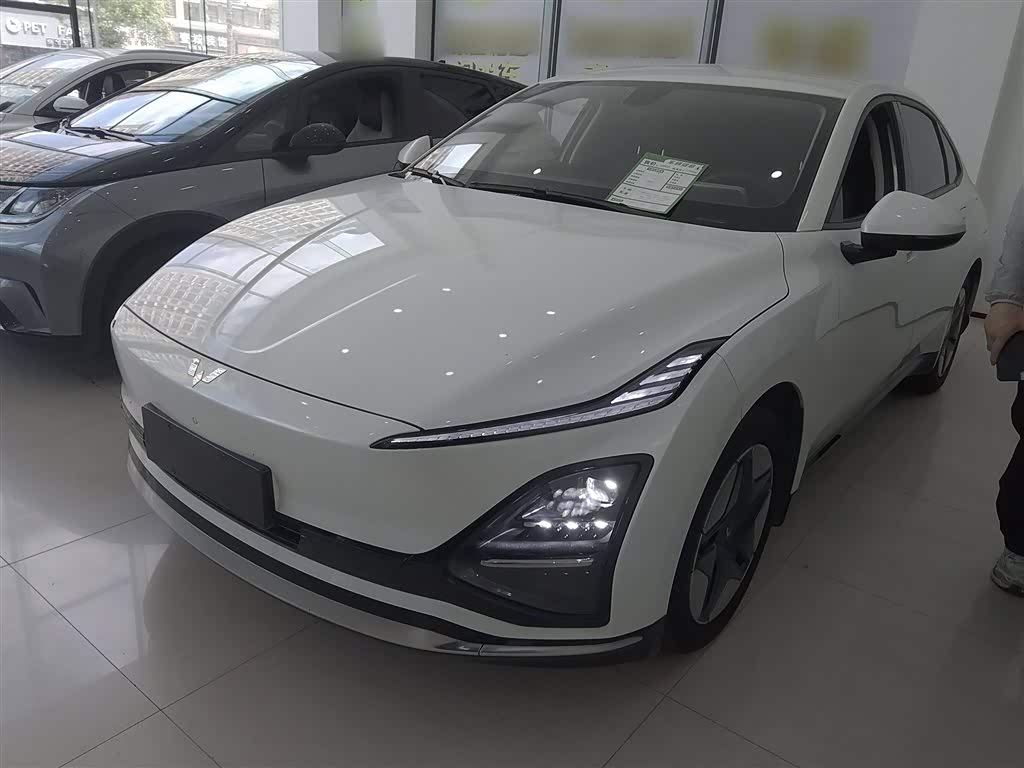 Wuling E5 2024 汽车图片 