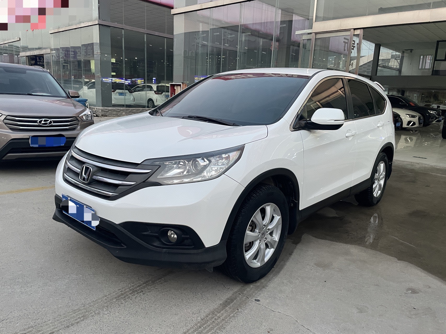 2014 2014 car image