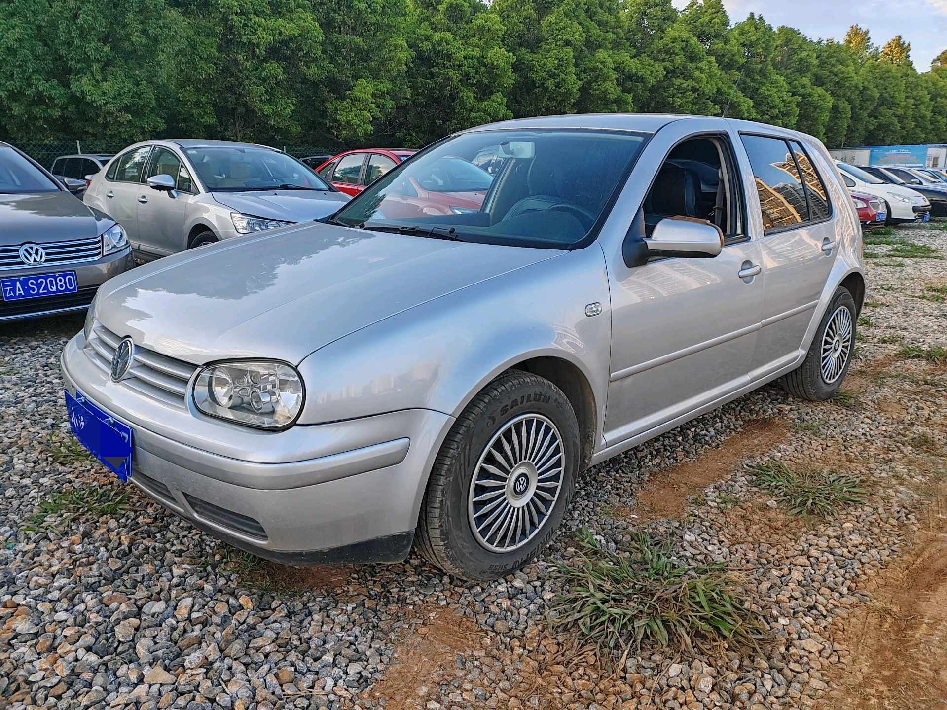 Volkswagen Golf 2005 Volkswagen Golf 2005 car image