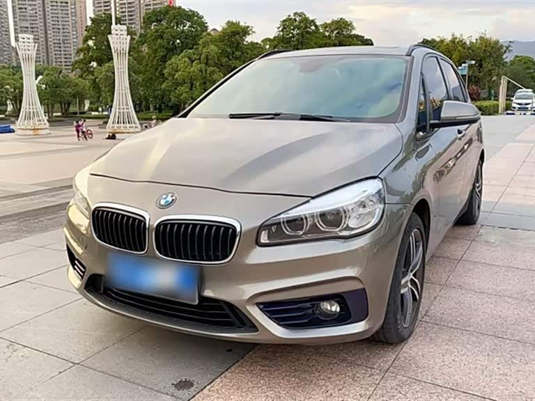 BMW 2 Series Tourer (Imported) 2015 car image 