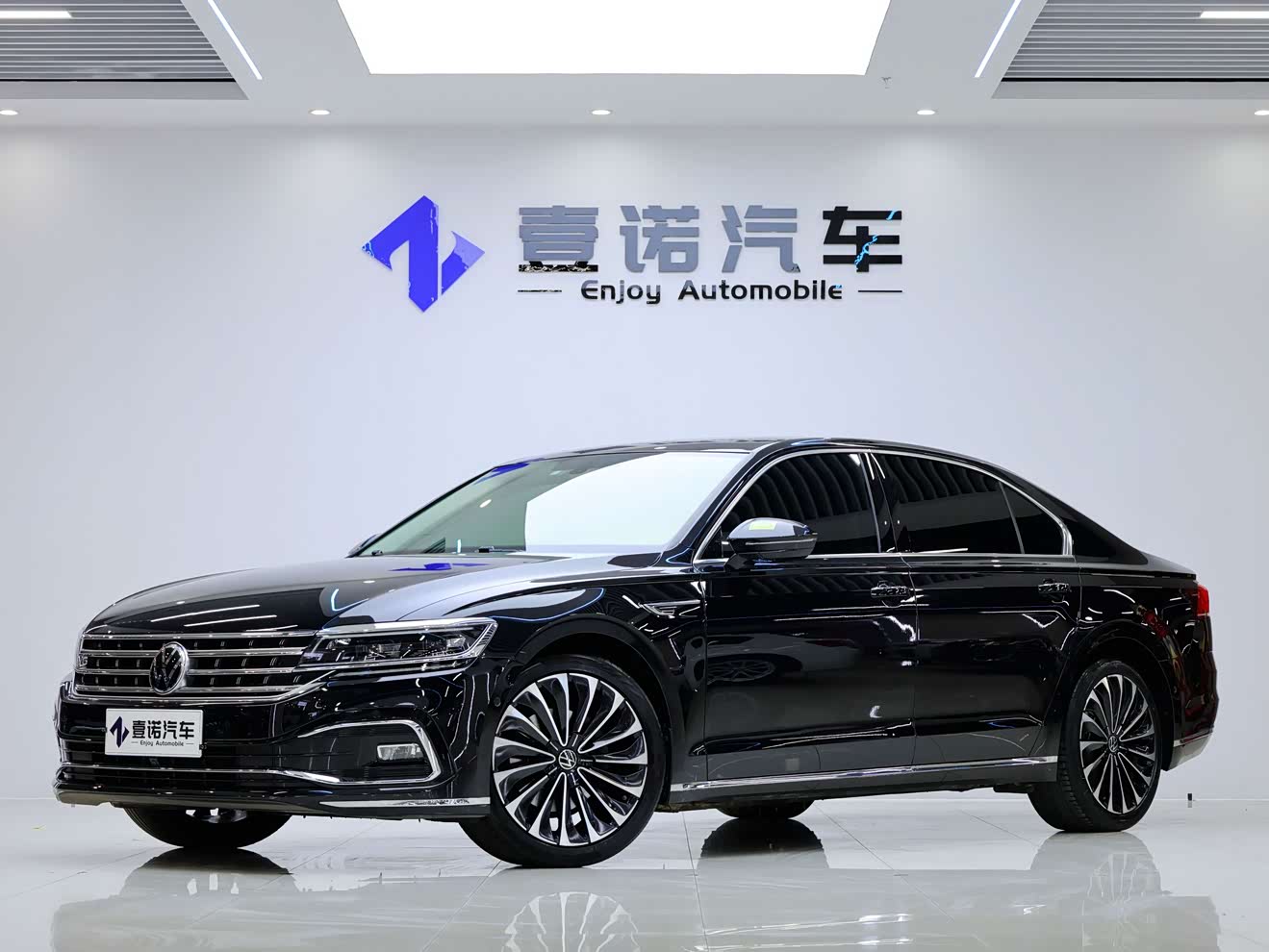 Volkswagen Phideon 2023 immagine di auto 
