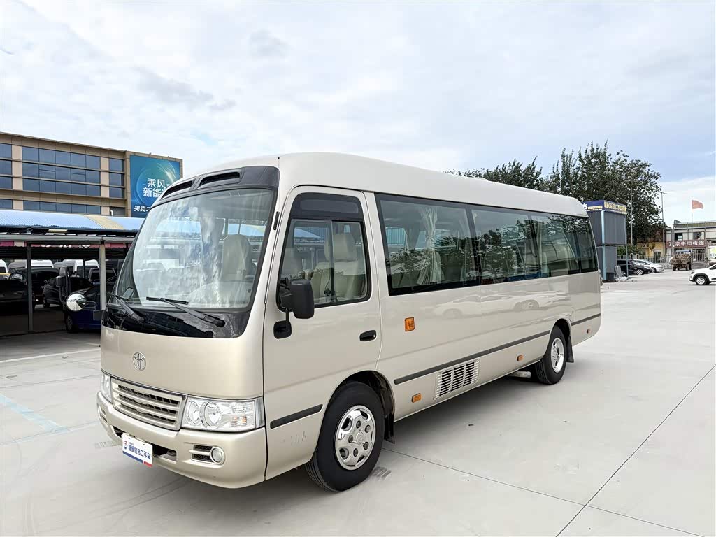 Toyota Coaster 2010 Toyota Coaster 2010 imagem de carro