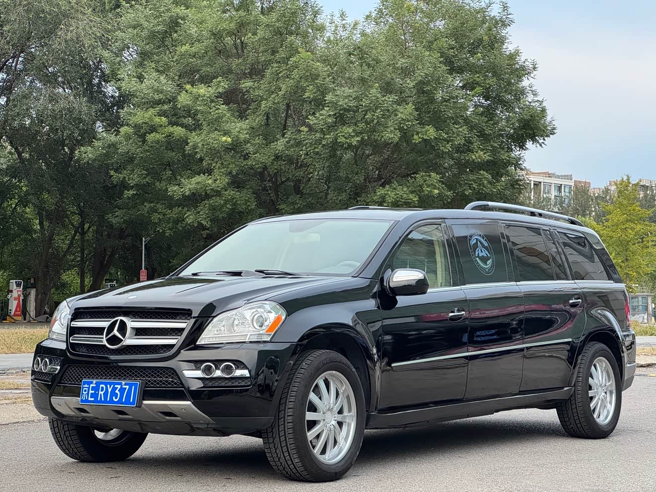 Mercedes-Benz GL Class 2011 car image 