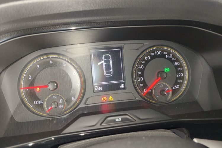 Volkswagen Lavida 2019 car image #12